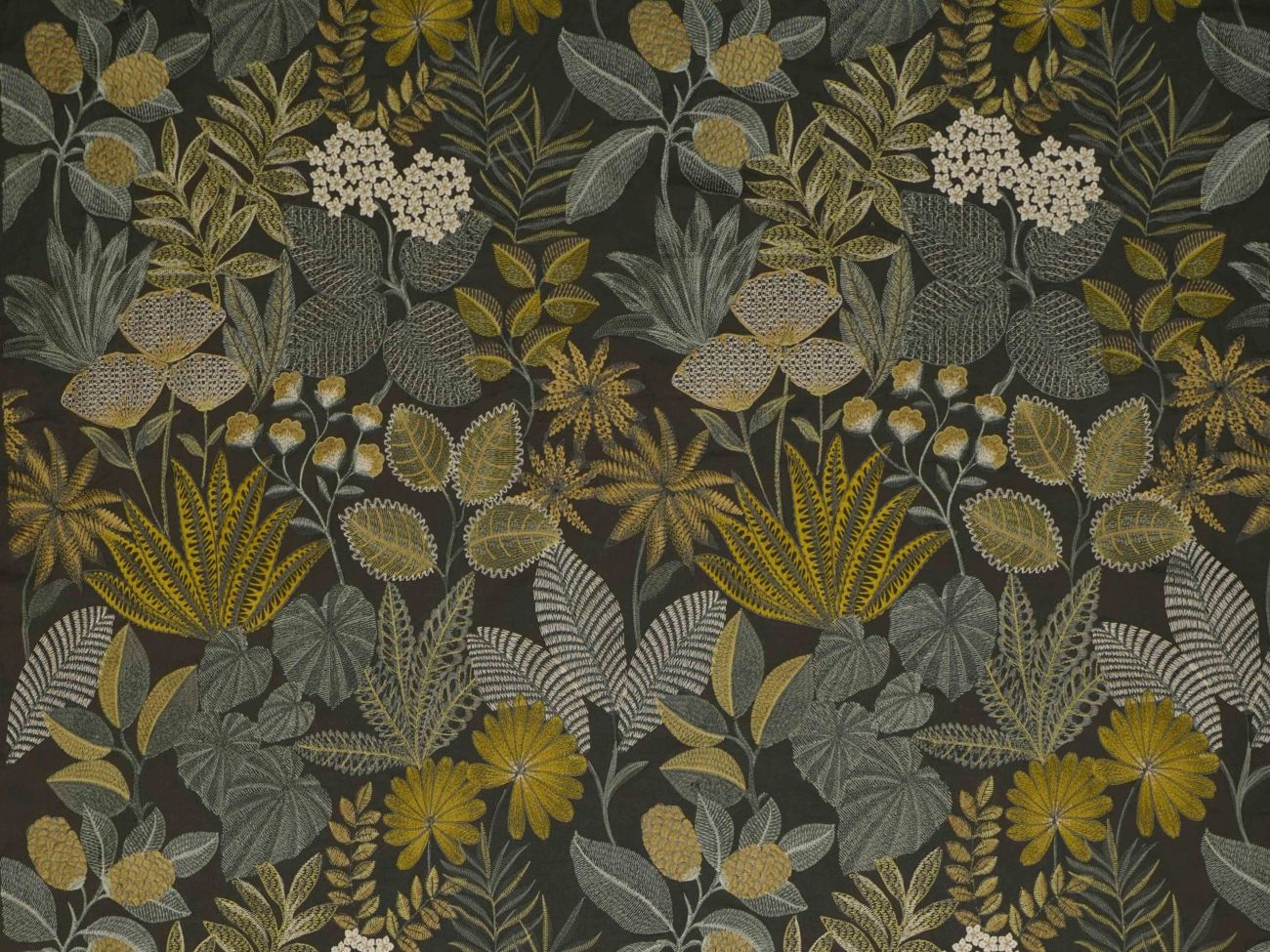 Ткань для штор Seychelles от Jim Thompson.